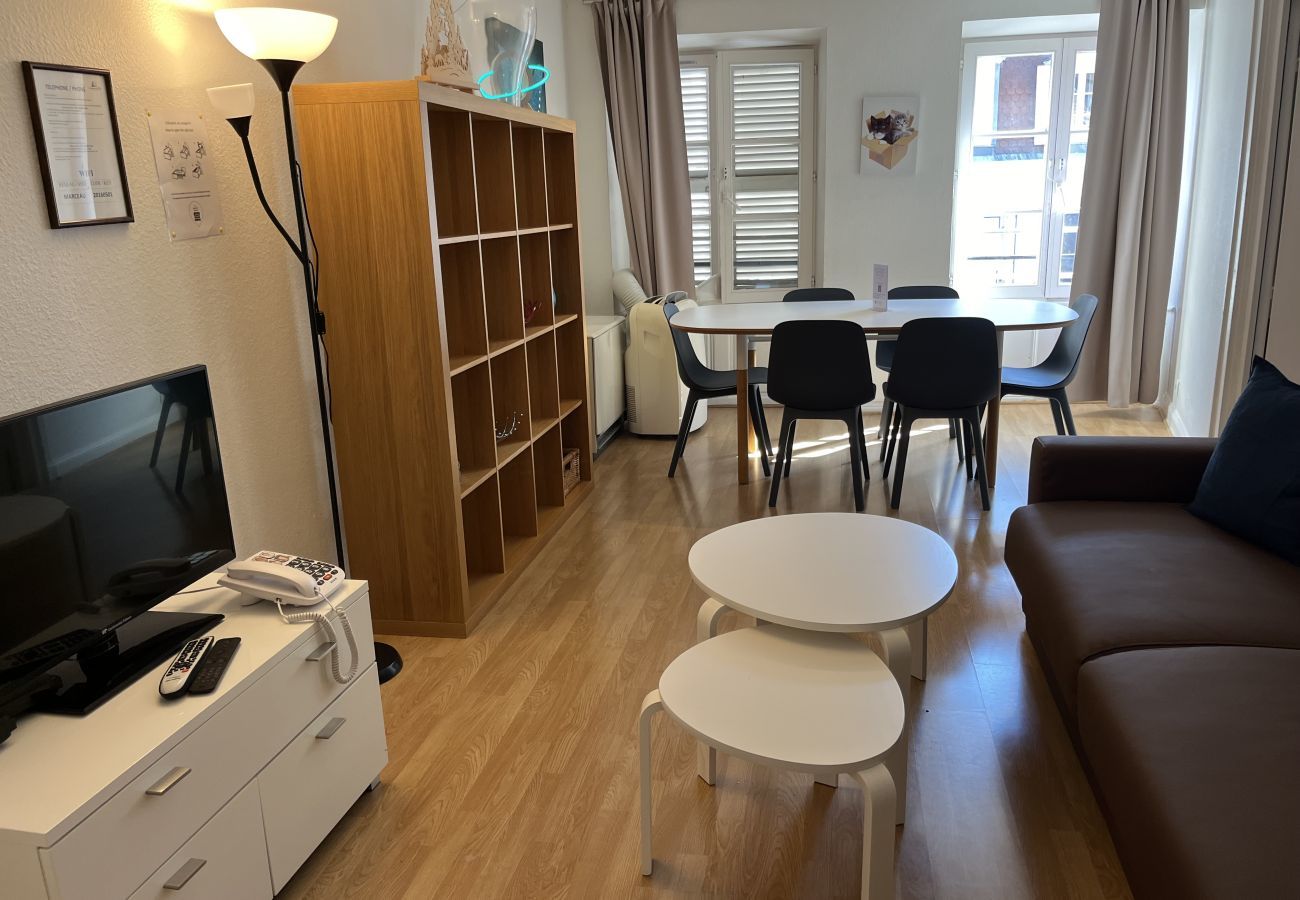 Ferienwohnung in Strasbourg - marceau 70m2 city center    2br