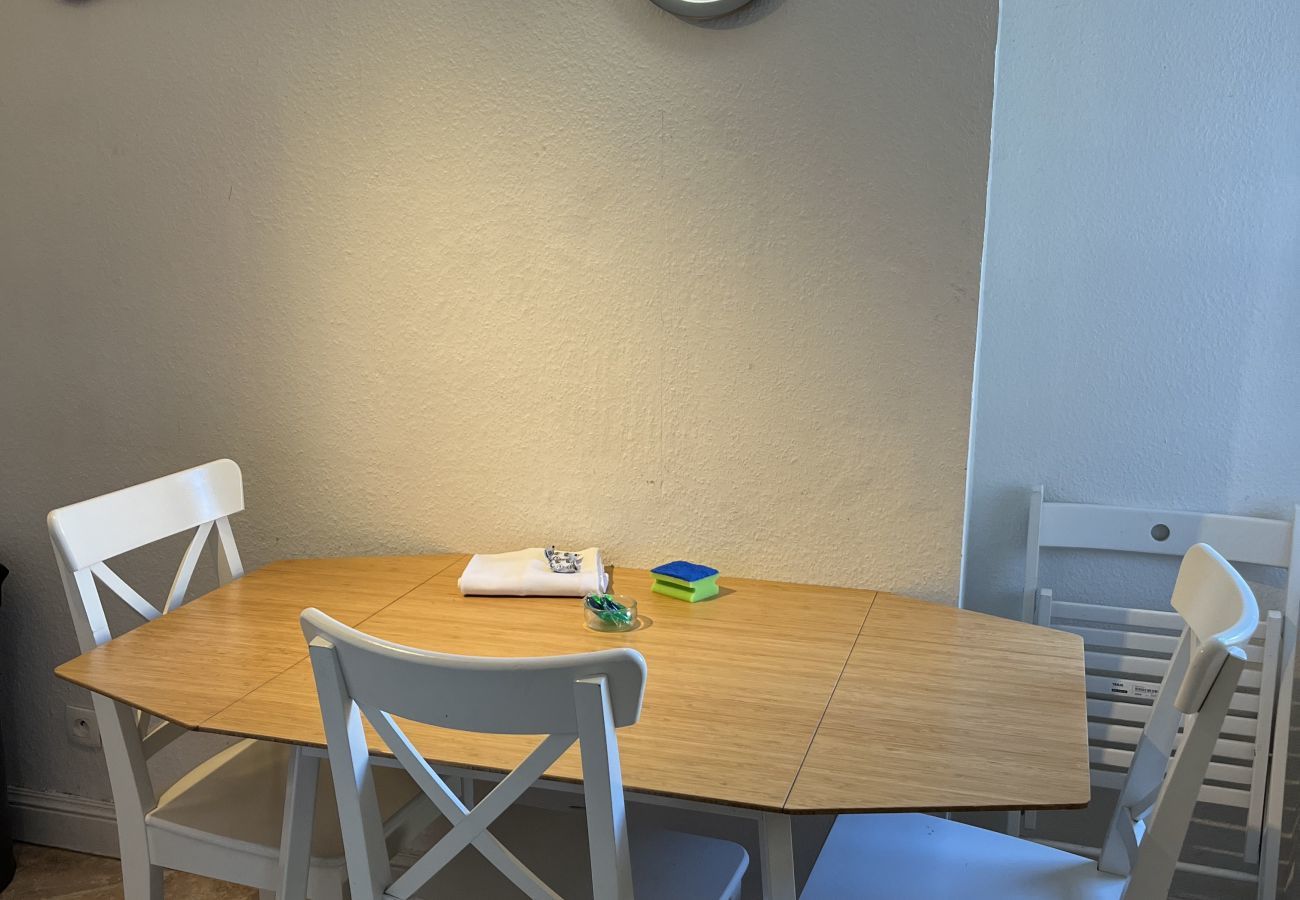 Ferienwohnung in Strasbourg - marceau 70m2 city center    2br