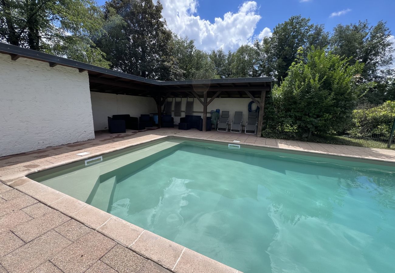 Ferienhaus in La Walck - Charmante Demeure Piscine au Calme - Parc/Tennis