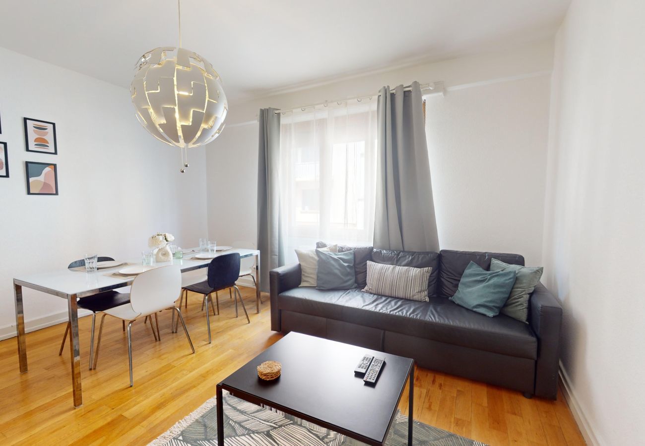 Apartment in Strasbourg - symphonie de l orangerie up to 5