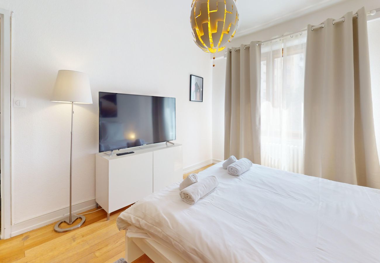 Apartment in Strasbourg - symphonie de l orangerie up to 5