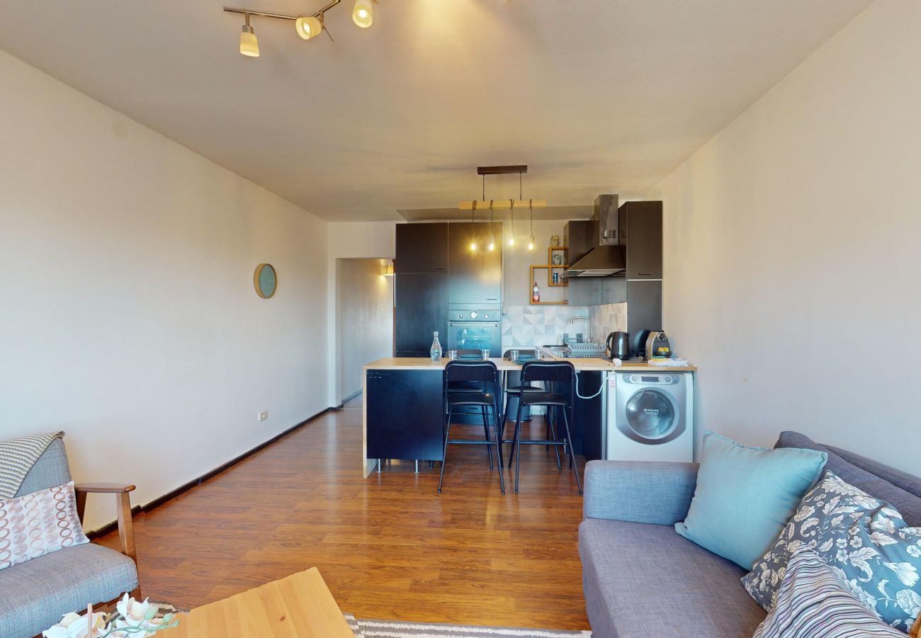 Apartamento en Strasbourg - Meublé du Faubourg avec Balcon proche gare et peti