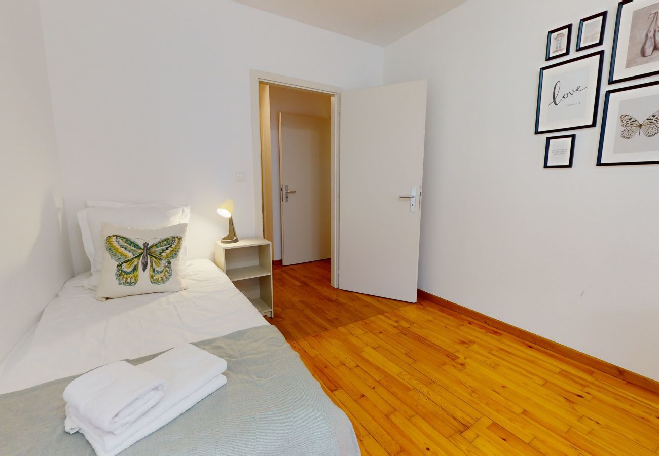 Appartement à Colmar - Ungerer 93m2 city center up to 6