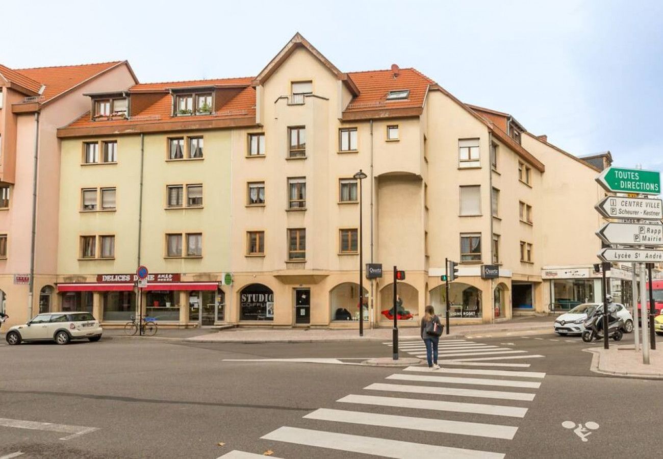 Appartement à Colmar - Elegance, appartement 6 pers.+ parking