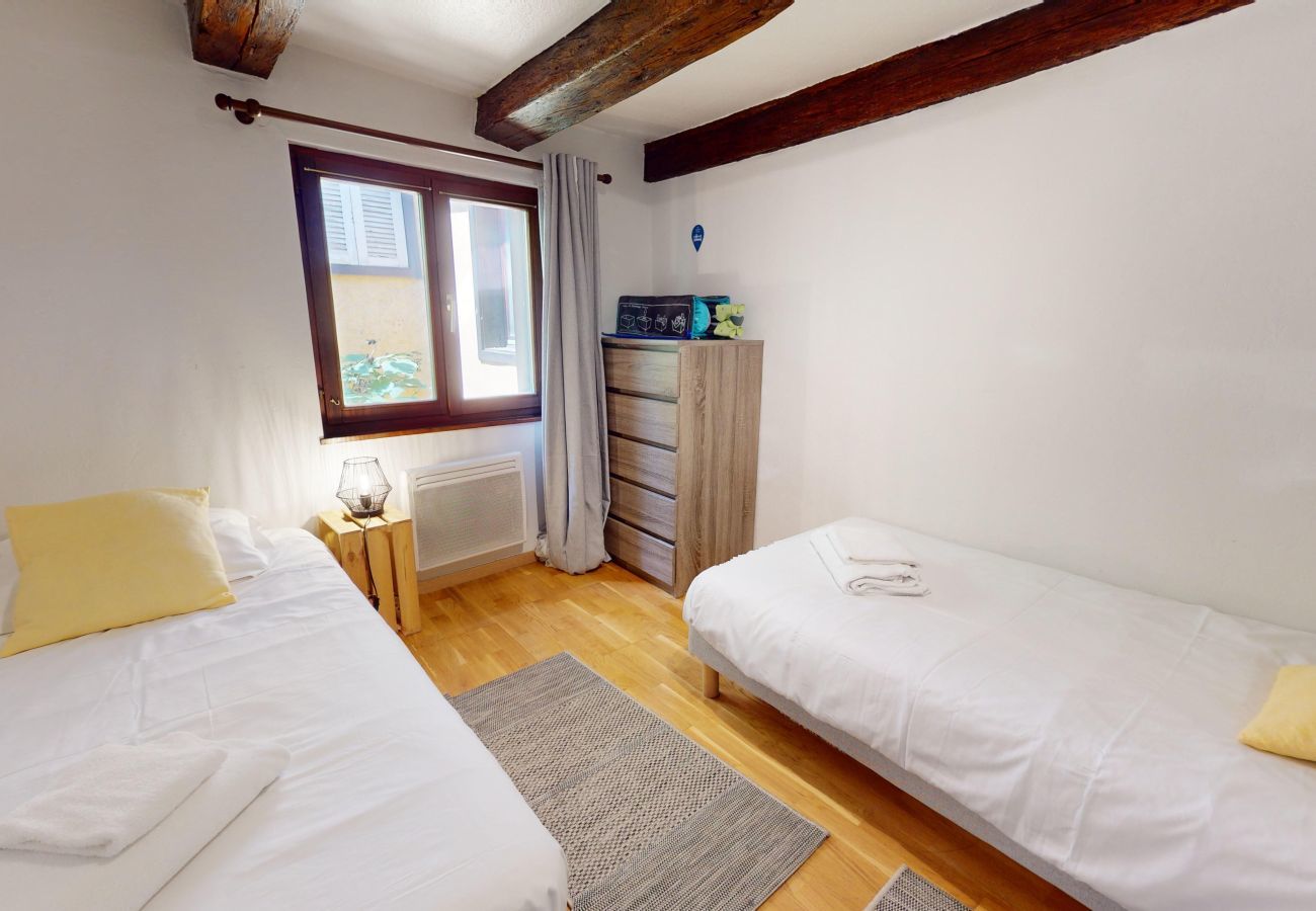 Appartement à Colmar - Au Petit Vauban 2 chambres avec parking